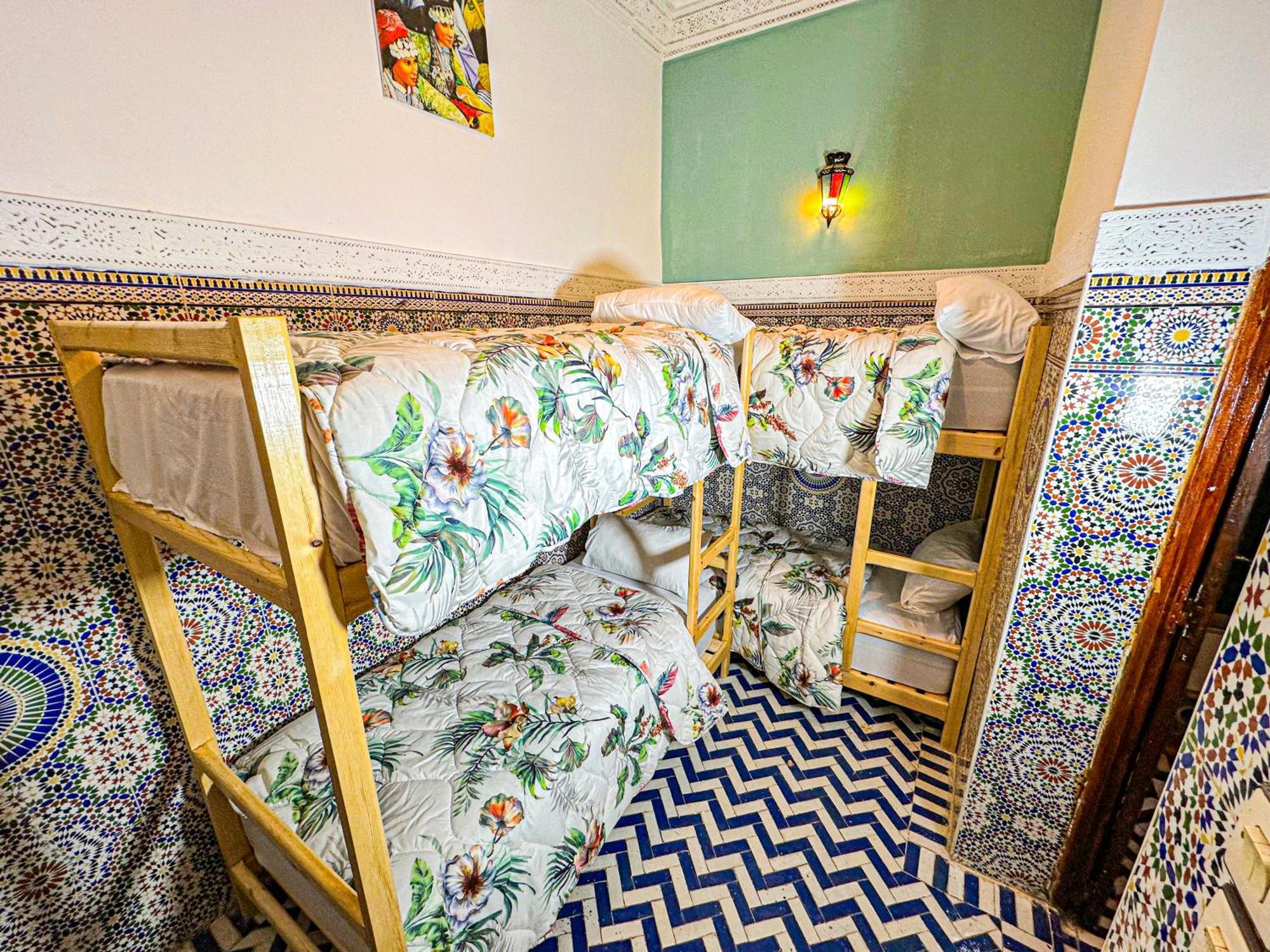Hostel Speakeasy Fes Luaran gambar